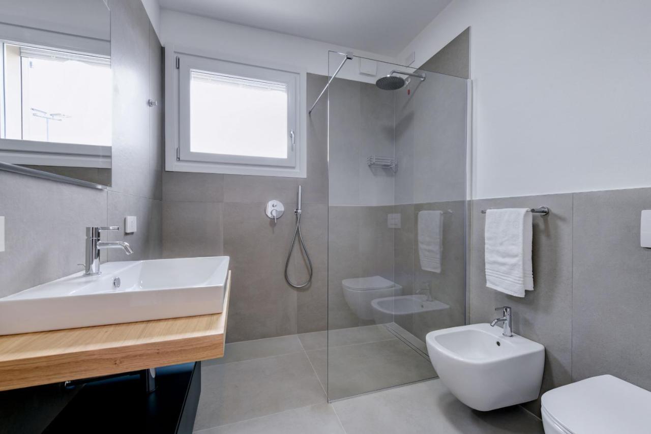 Opalia Residence - Garda Lake Lifestyle Apartment Peschiera del Garda Exteriör bild